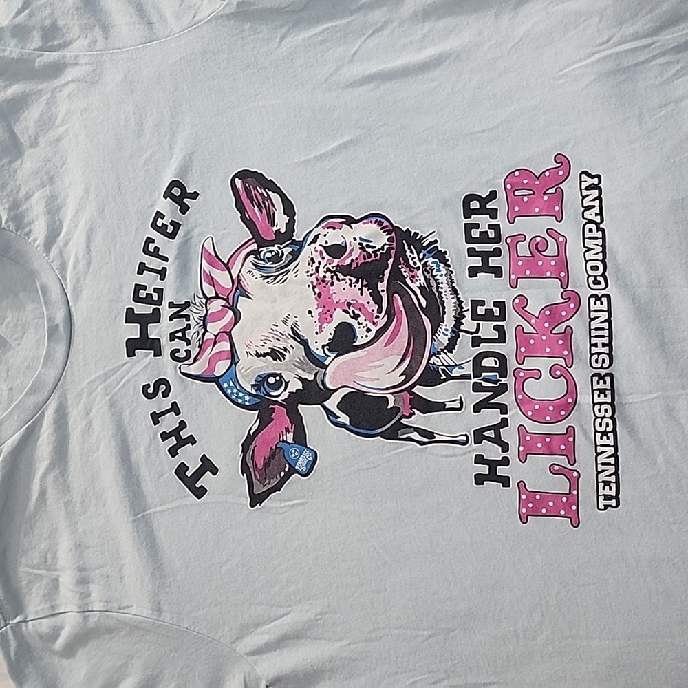 Tee shirt